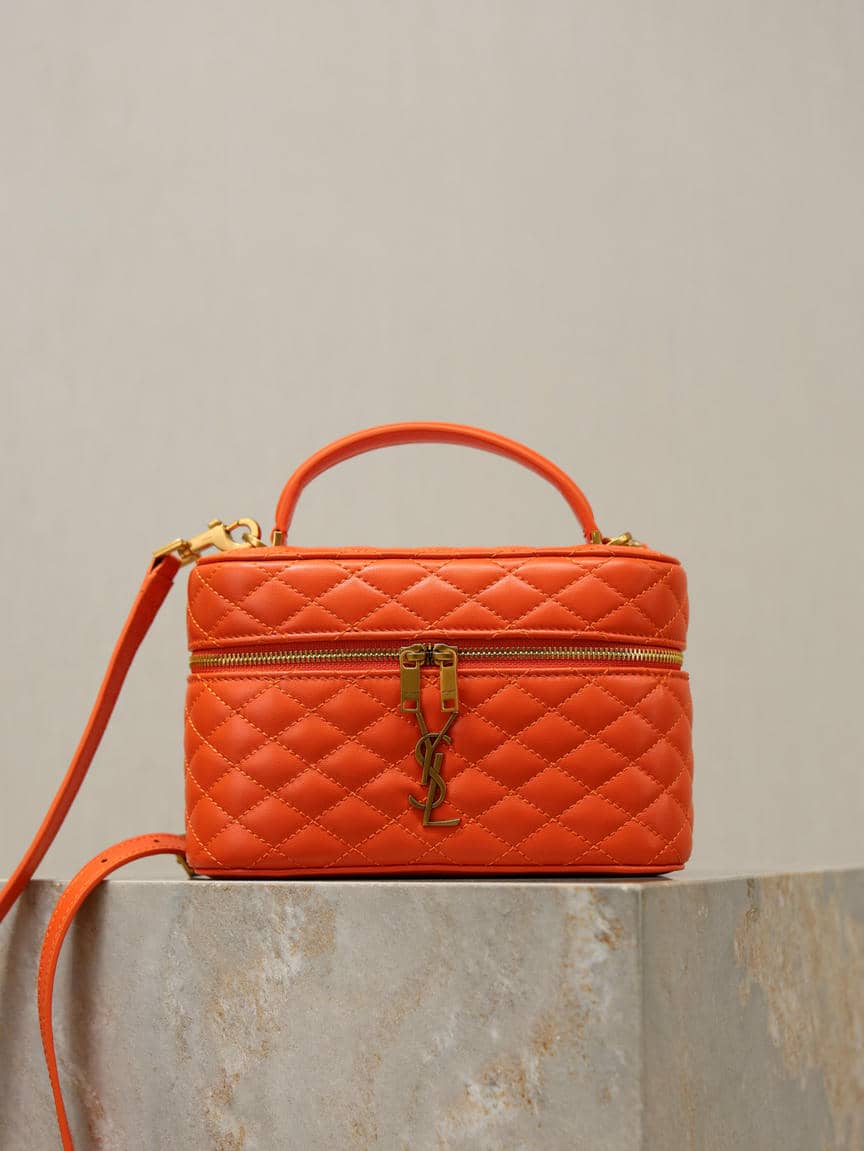 1 Makeup Bag-13